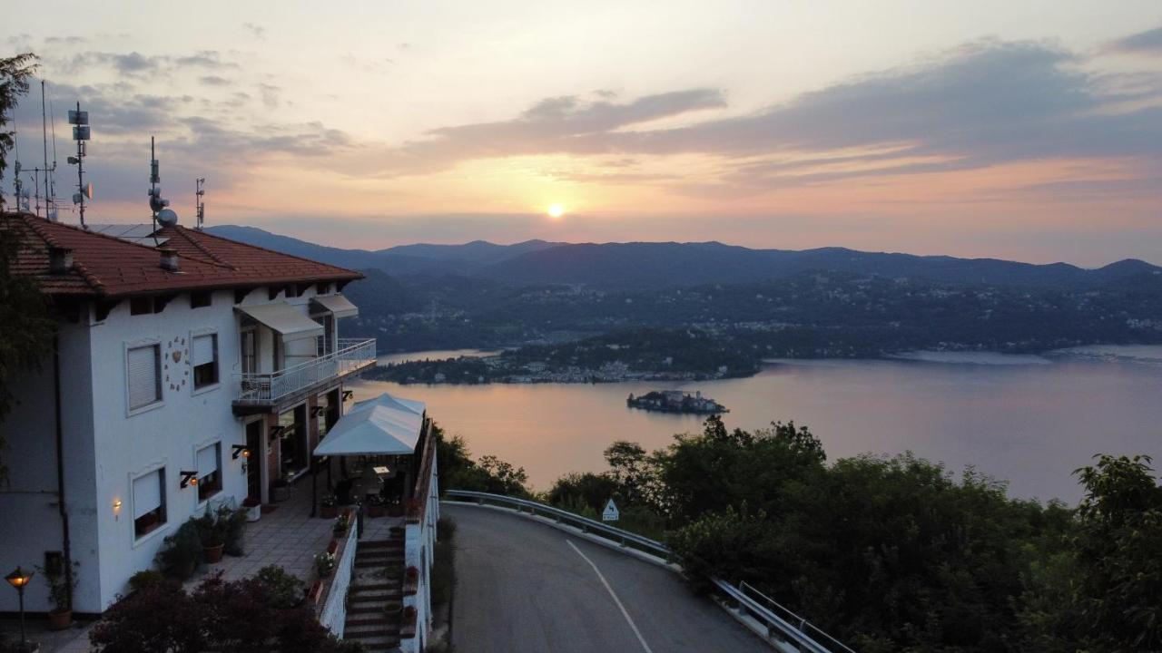 Hotel Panoramico Lago D'Orta (Adults Only) Madonna Del Sasso Exterior photo