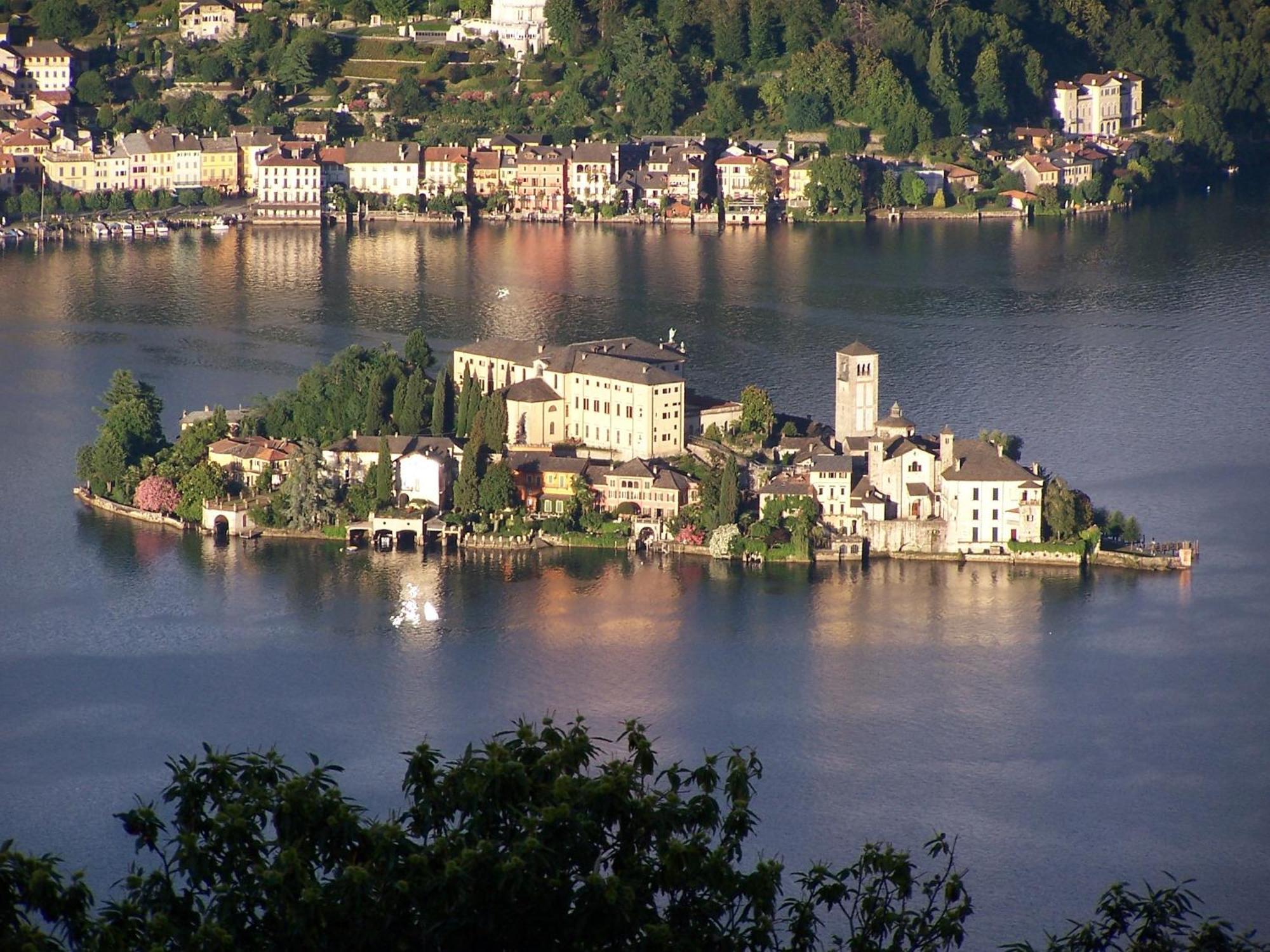 Hotel Panoramico Lago D'Orta (Adults Only) Madonna Del Sasso Exterior photo