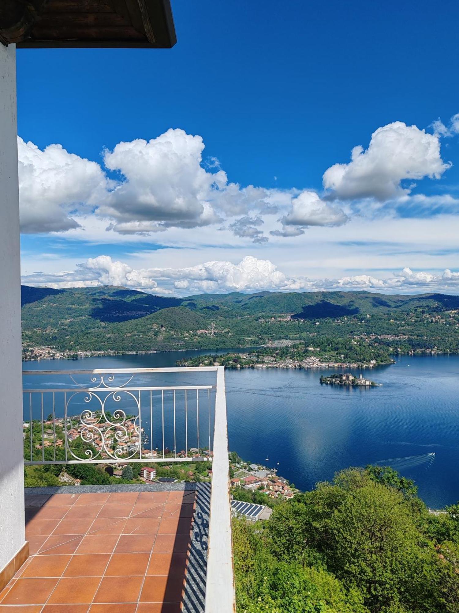 Hotel Panoramico Lago D'Orta (Adults Only) Madonna Del Sasso Exterior photo