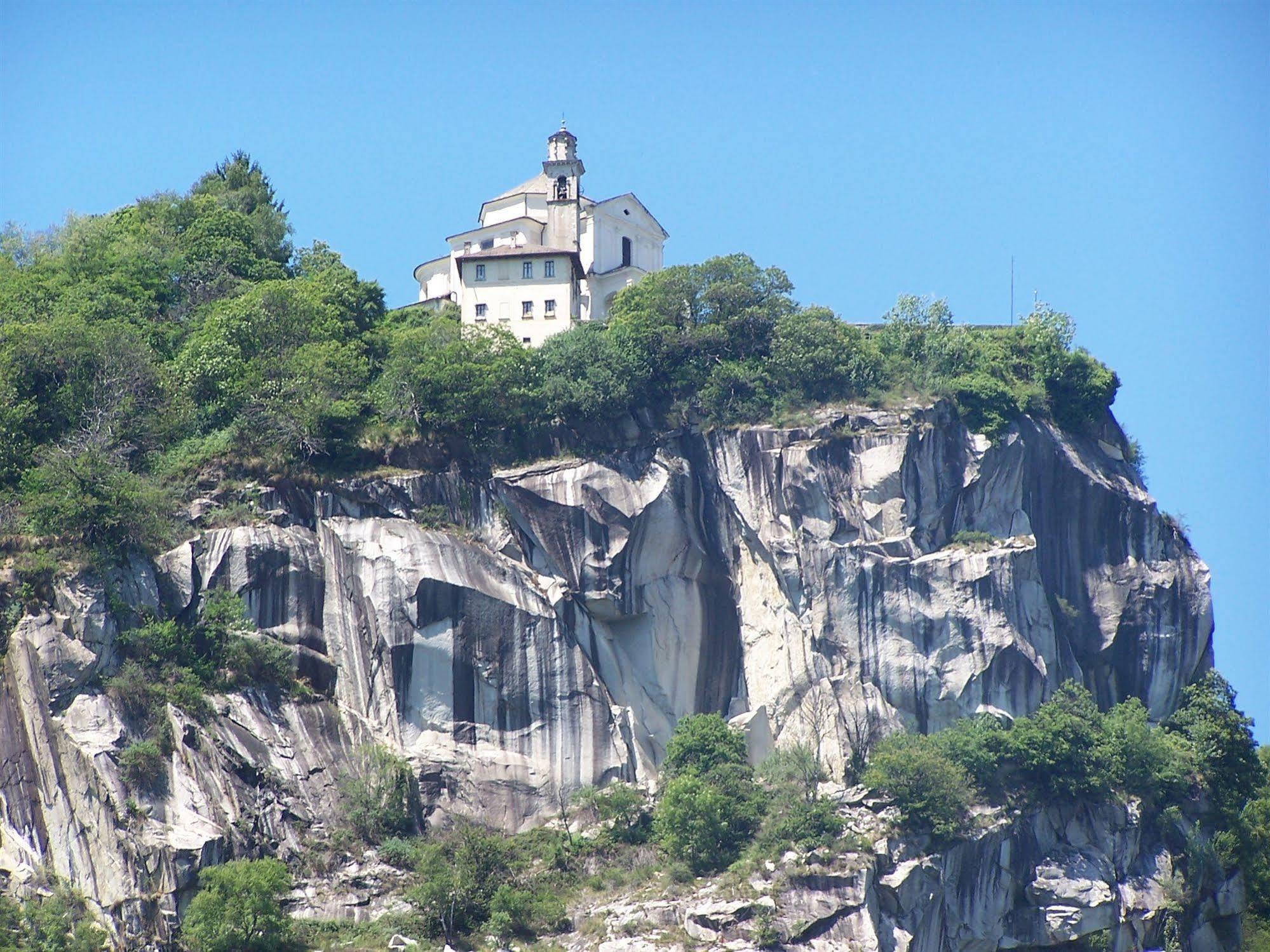 Hotel Panoramico Lago D'Orta (Adults Only) Madonna Del Sasso Exterior photo