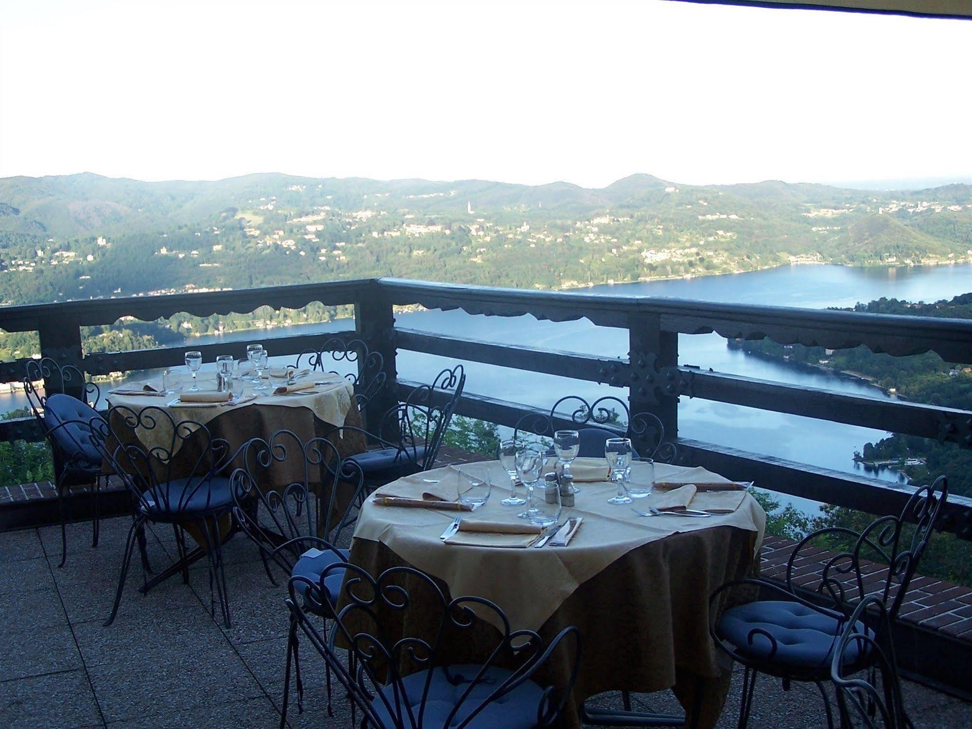 Hotel Panoramico Lago D'Orta (Adults Only) Madonna Del Sasso Exterior photo